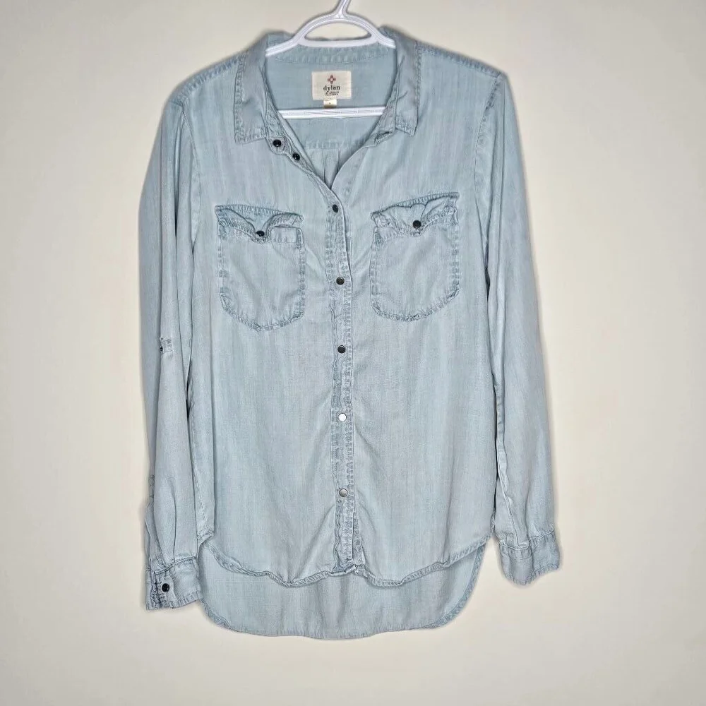 DYLAN Denim Shirt Women's Size Small Roll Up sleeves 100% Tencel Light Blue - Picture 2 of 8